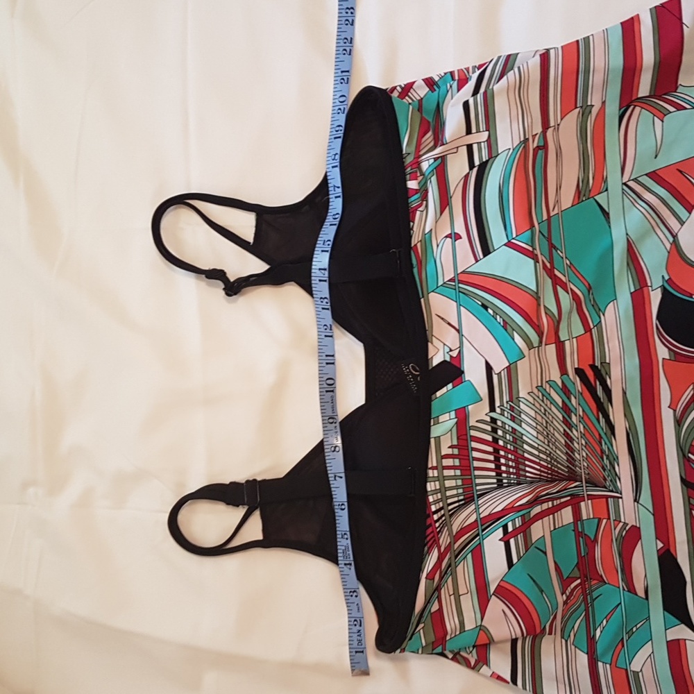 Tankini Top - Picture 6 of 10